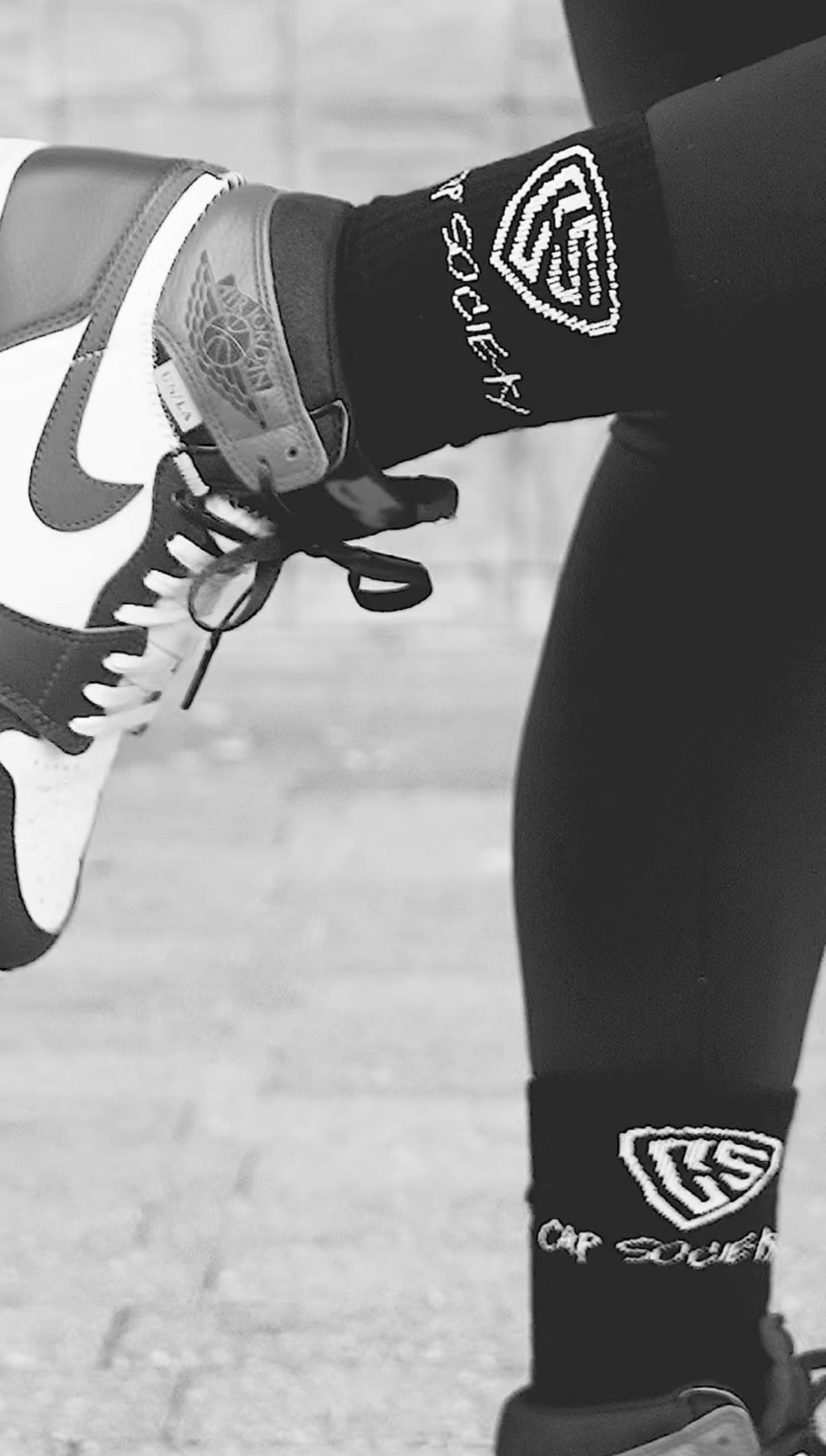 Cap Society Essentials Socks (Black)